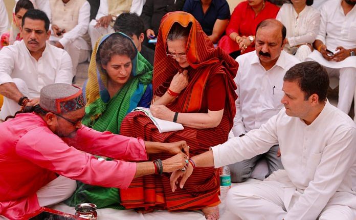 The Gandhi family conducts a puja ahead of Sonia Gandhi's nomination filing