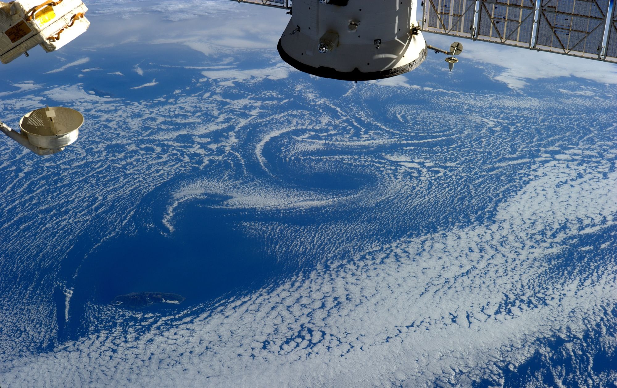 How to survive isolation — nasa astronauts share pro tips amid coronavirus outbreak
