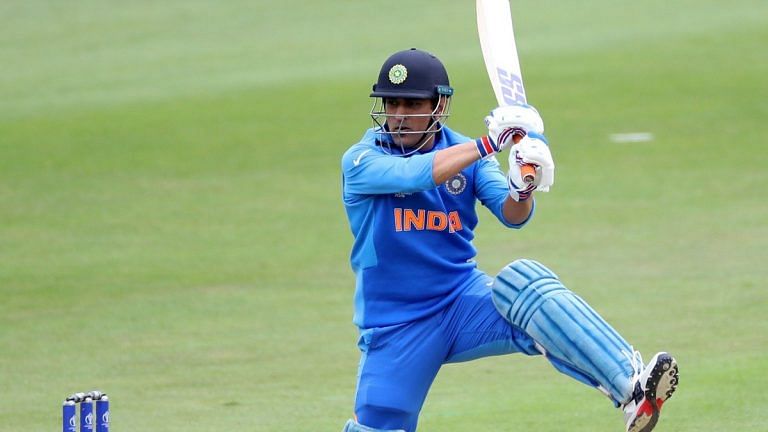 ‘Hooking a Shoaib Akhtar bouncer for 6’ — Dhoni shot that Sachin calls his favourite memory
