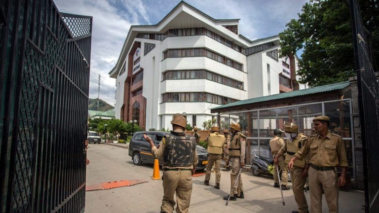 Srinagar deputy mayor first politician to be raided in J&K Bank case, more likely to follow