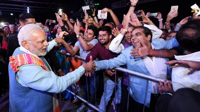 Narendra Modi meets his supporters | File photo: narendramodi/Facebook