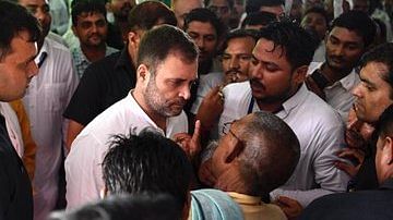 Rahul finally reaches Amethi, promises action against ‘helicopter-flying’ party leaders