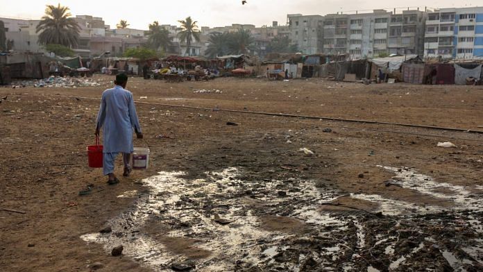 File photo of Pakistan's financial capital, Karachi. Photographer: Asim Hafeez | Bloomberg