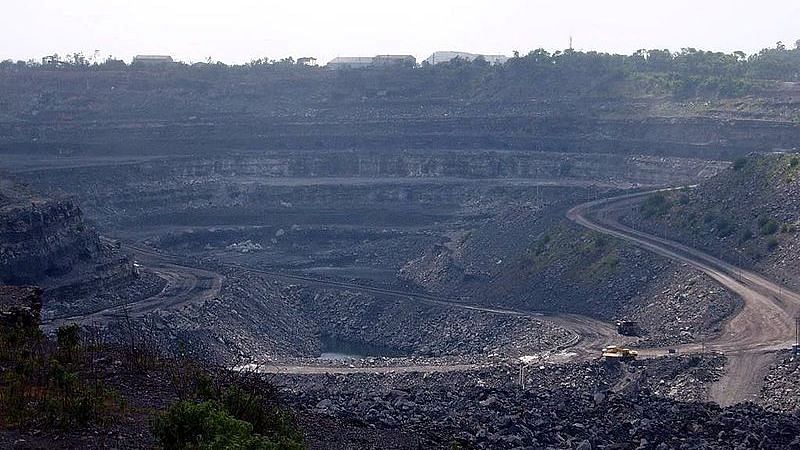 A coal mine in Dhanbad | wikipedia