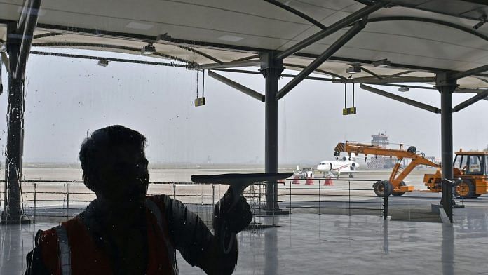 General interior view of Terminal 2 of the Delhi airport. | Photographer: Anindito Mukherjee | Bloomberg