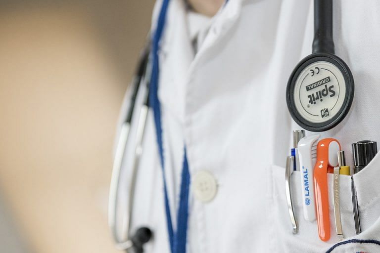 Pakistan’s doctors are getting fired in Arab countries. Blame its unreliable medical degrees