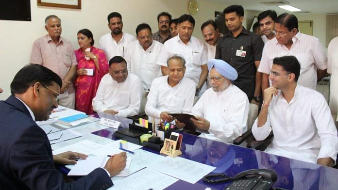 Manmohan Singh filing his nomination for Rajya Sabha from Rajasthan