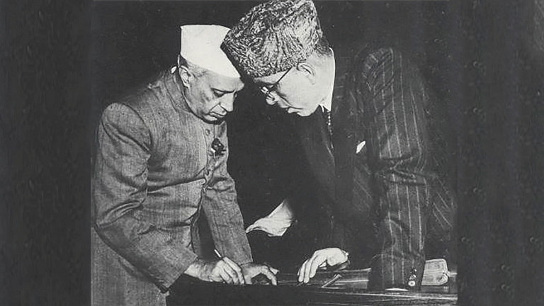 Before Art 370, Nehru was ‘irritated’ by Sheikh Abdullah’s Kashmir interview
