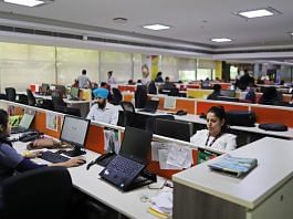 Representational Image | People working at an office | Anindito Mukherjee | Bloomberg