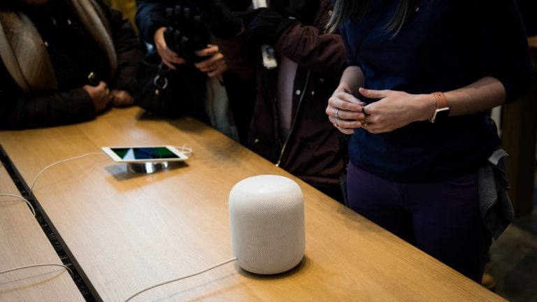 Apple apologises for privacy mishaps with Siri, won’t retain audio recordings now