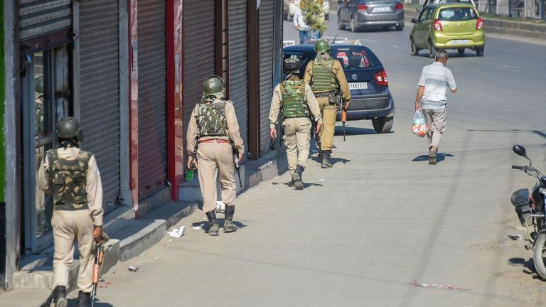 Terrified, worried & restless, Kashmiris struggle to connect with families back home