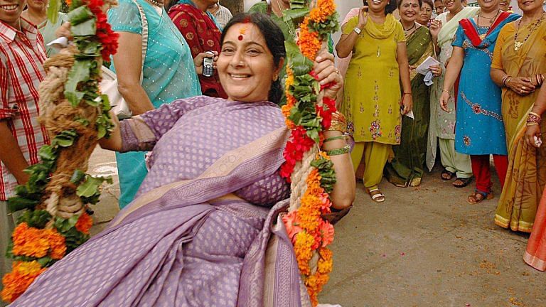 Modi, Rahul, Smriti, Sharad Yadav grieve side by side for ‘one of a kind’ Sushma Swaraj