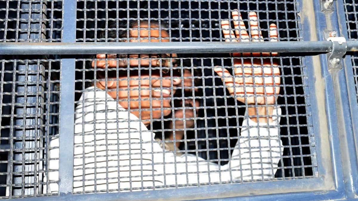 P Chidambaram being taken to Tihar jail | Photo : Suraj Singh Bisht