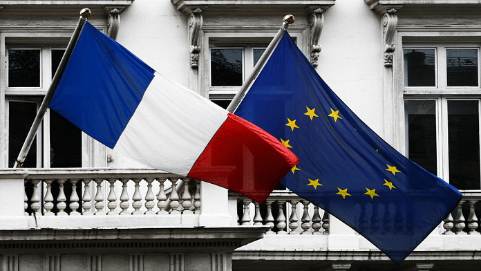 Flag of the European Union and France