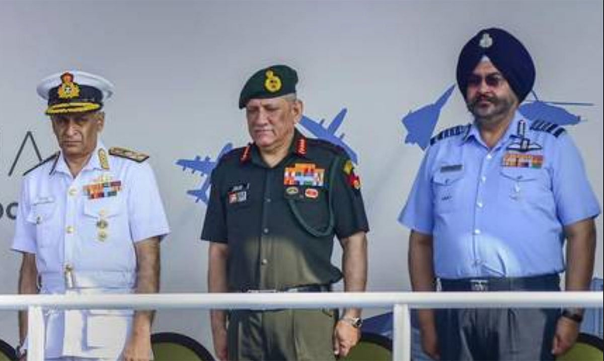Former Navy Chief Admiral Sunil Lanba, Army Chief Gen Bipin Singh Rawat and Air Chief Marshal B S Dhanoa. (Photo: PTI)
