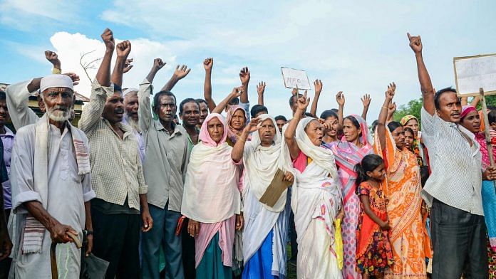 File photo | Villagers of Gorbheter and Bherveri, whose names are missing in the final list of NRC, stage a protest in Baska district of Assam, Monday, September 2019 | PTI