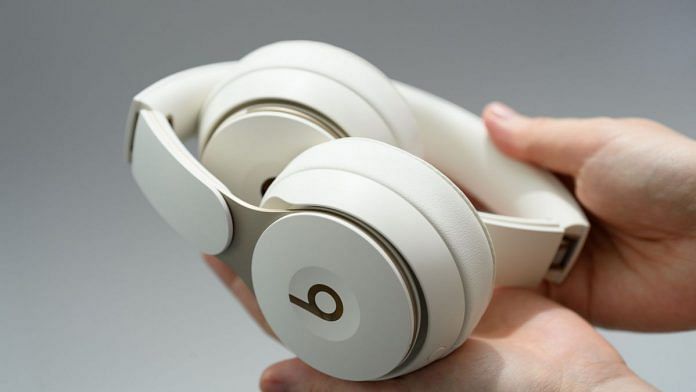 Beats Solo Pro Wireless headphones, manufactured by Beats Electronics LLC, a subsidiary of Apple Inc. | Akio Kon | Bloomberg