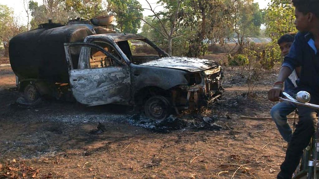 Maoists set ablaze 27 vehicles and Construction Machines at a road construction site in Kurkheda, Gadchiroli, Maharshtra | ANI