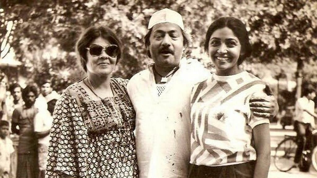 Actor Saeed Jaffrey on the sets of Chashme Buddoor with Deepti Naval and Sai Paranjape | Twitter: @FilmHistoryPic