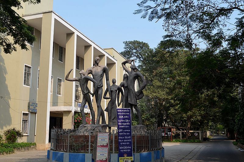 Jadavpur University library
