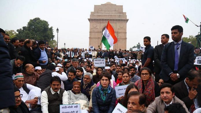 Priyanka Gandhi - India Gate