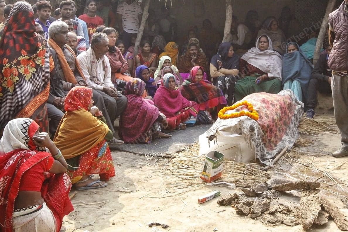 The last rites were performed at the 23-year-old Unnao rape victim’s village in Unnao. | Praveen Jain | ThePrint