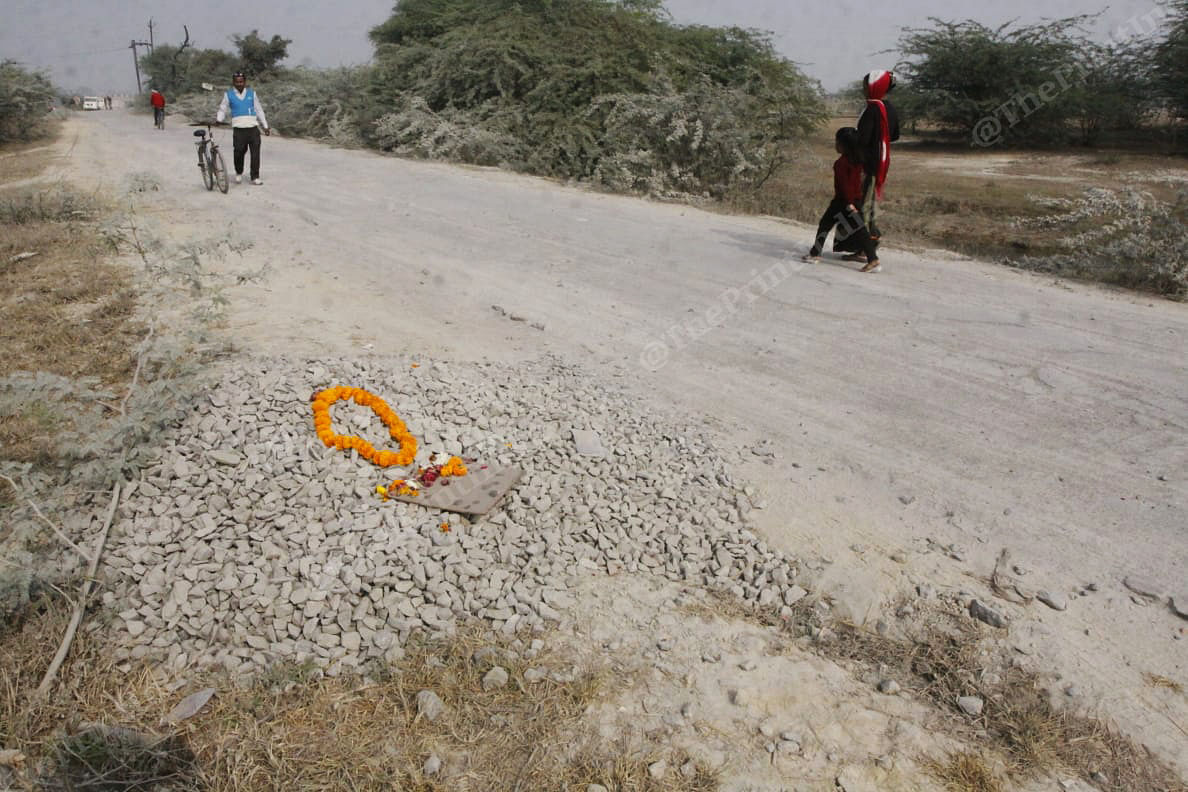 A makeshift memorial created at the spot where the 23-year-old was set on fire | Praveen Jain | ThePrint