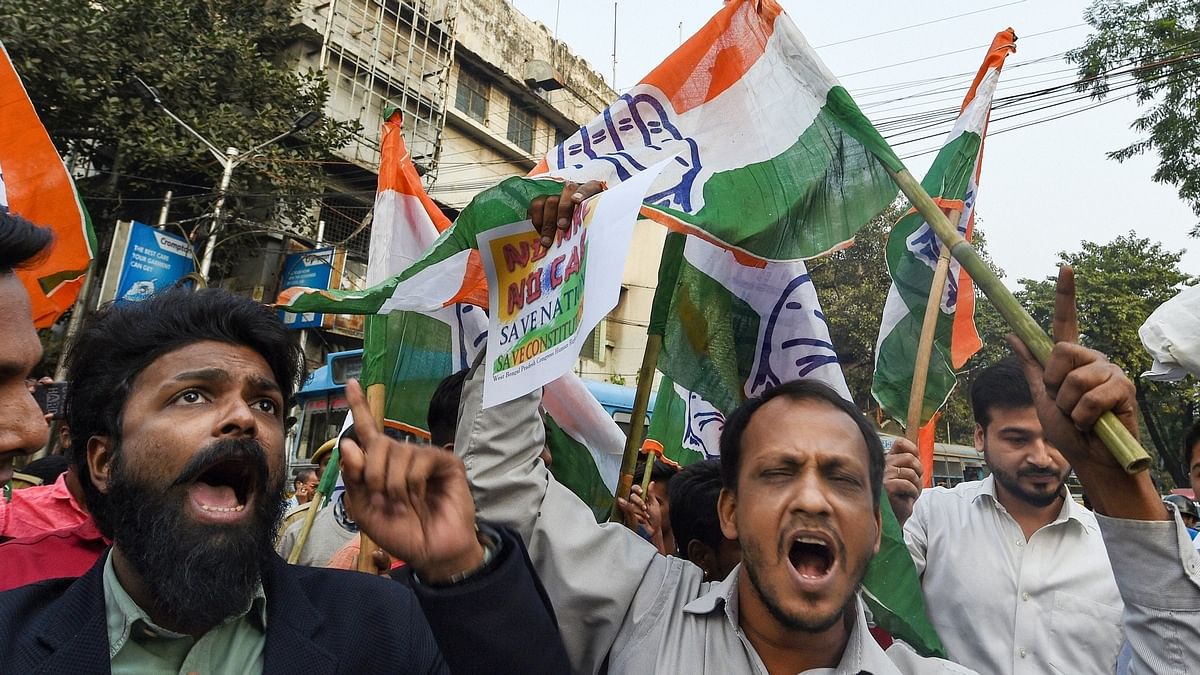 Bengal Anti-citizenship Law Protest Turns Violent, Trinamool Fears It ...