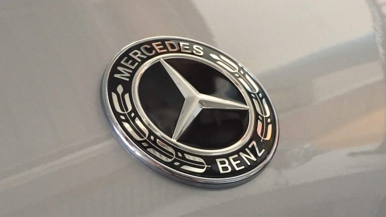 Mercedes delays electric vehicle debut after Jaguar & Audi fail to keep up with Tesla