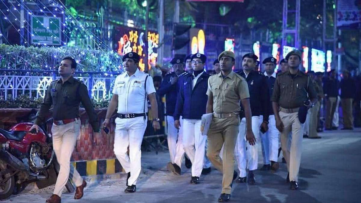 Kolkata S Police Sex - 2 men from prominent Kolkata business families arrested for 'filming 182  women, extortion'