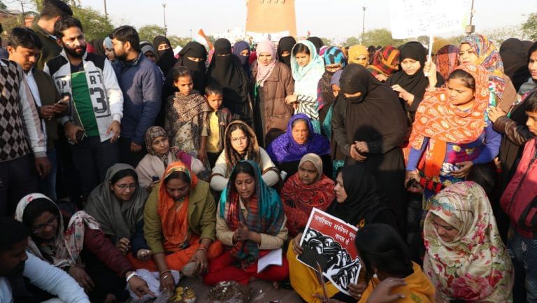 In UP, 1,000 women booked in 8 FIRs as Lucknow, Prayagraj host their own Shaheen Bagh