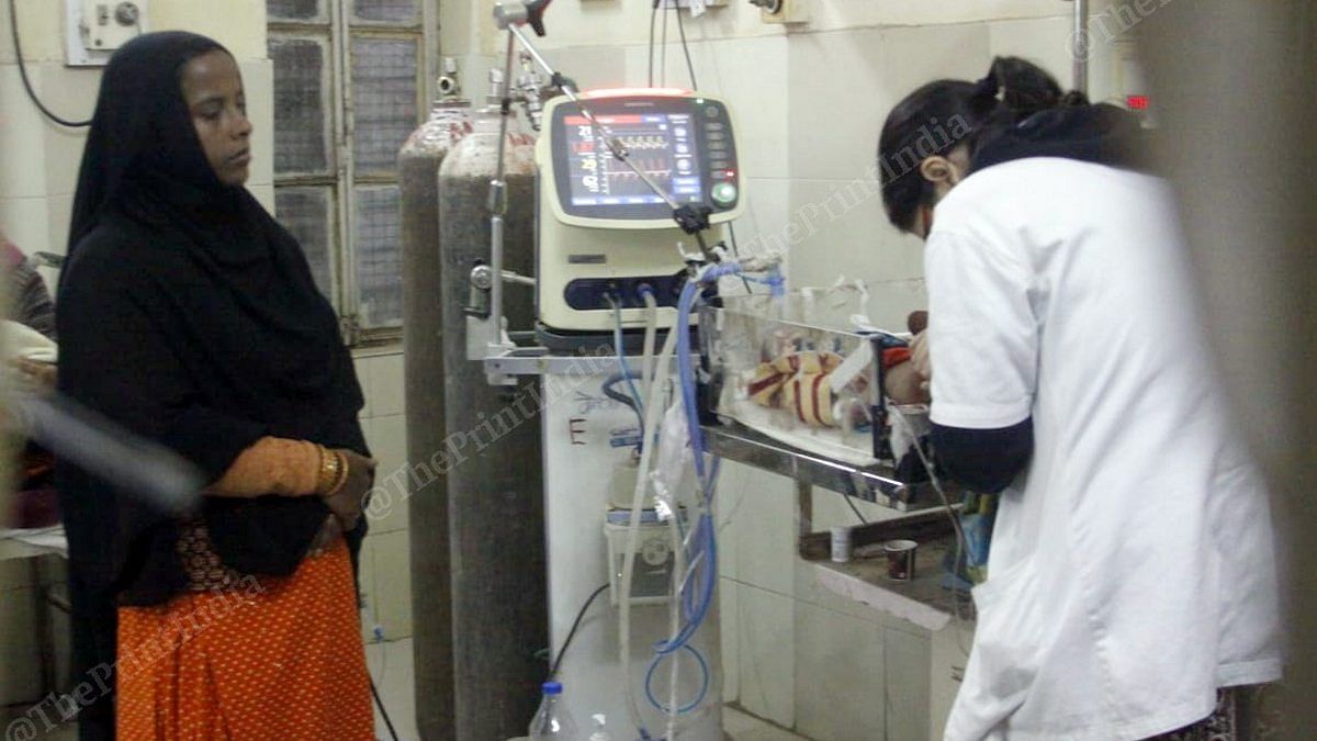 Mohammad Rafiq's newborn son, sharing a ventilator with another infant. | Photo: Praveen Jain/ThePrint