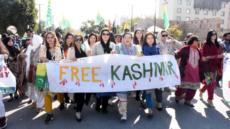 Pakistanis have nothing to celebrate on Kashmir Solidarity Day except discounts on clothes