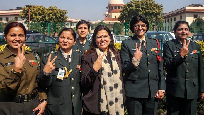 Women Army officers with lawyer and BJP MP Meenakshi Lekhi (centre) at the Supreme Court | Photo: PTI