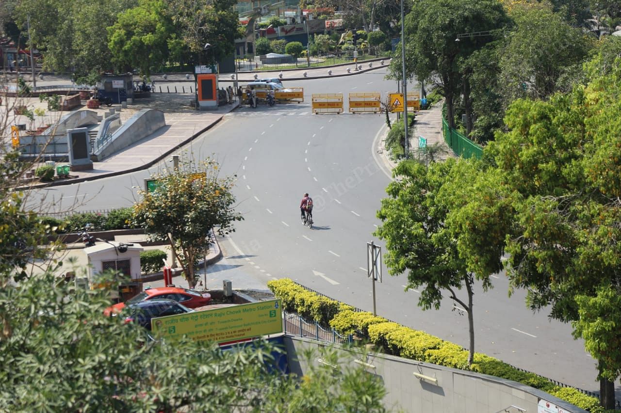 The empty inner circle of Connaught place | Photo: Manisha Mondal | The Print