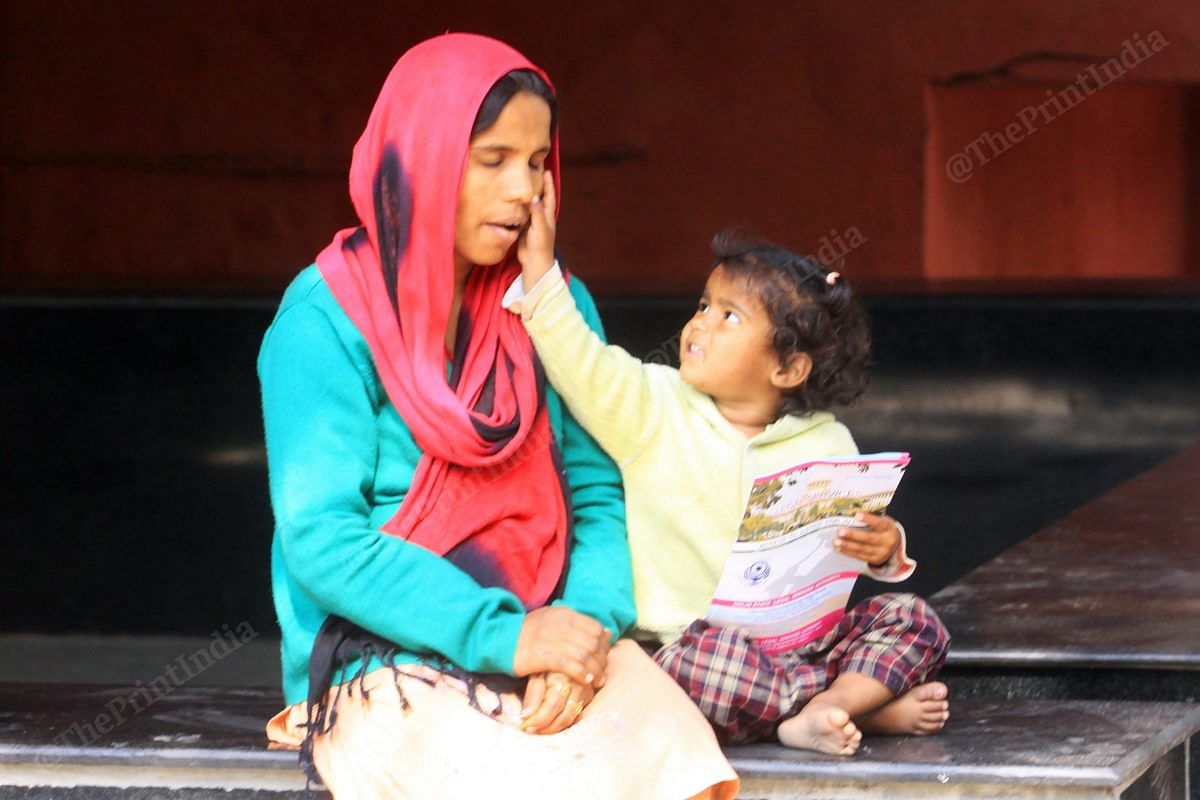 Sunita Singh wife of Prem Singh with their two year old daughter | Photo: Praveen Jain | ThePrint