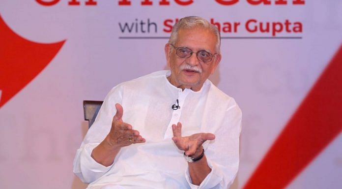 Poet Gulzar at ThePrint's Off The Cuff in 2018