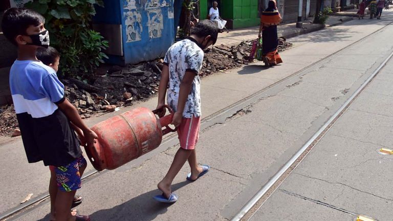 Coronavirus lockdown: What states are doing to help the poor and unorganised workers