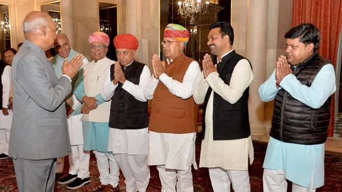 President Ram Nath Kovind with members of Parliament from Uttar Pradesh & Rajasthan at Rashtrapati Bhavan | Twitter