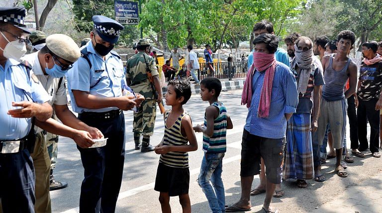 Covid lockdown shows Indian police isn’t all brutal. Some officers can sing for us, feed poor