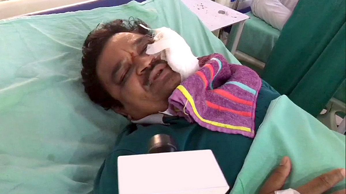 Dr S.C. Agarwal was among those injured in a Covid-19-related mob attack in Moradabad | Photo: ANI Dr S.C. Agarwal was among those injured in a Covid-19-related mob attack in Moradabad | Photo: ANI
