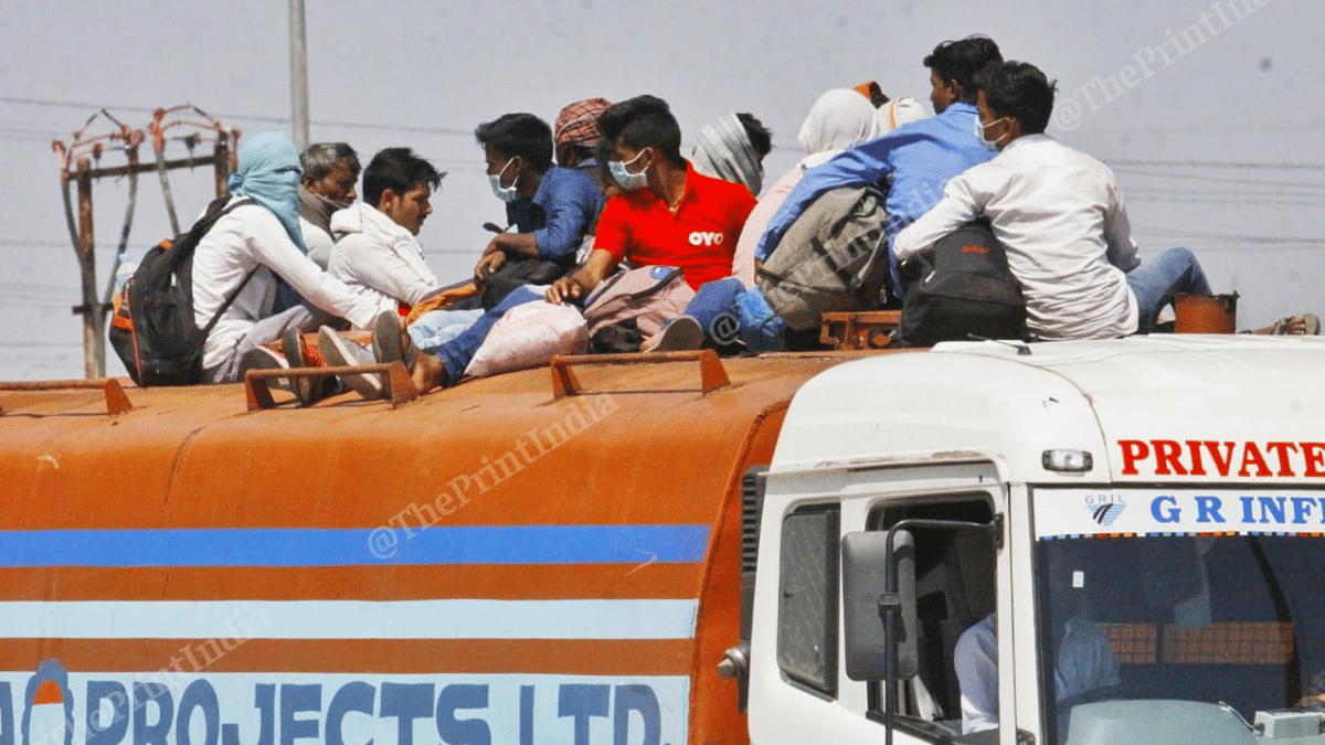 File photo of migrant workers on their way back to their native villages and cities amid the coronavirus lockdown | Photo: Praveen Jain | ThePrint