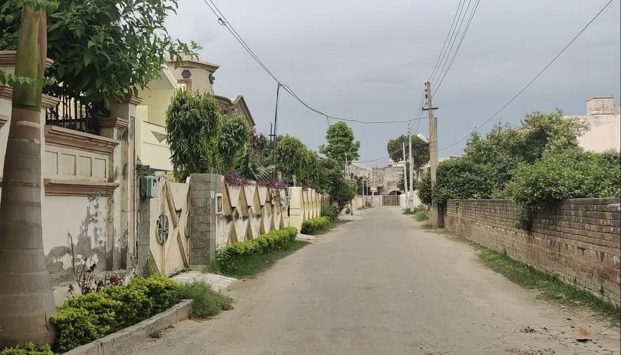 A deserted street in SBS Nagar. | Photo: Urjita Bhardwaj/ThePrint