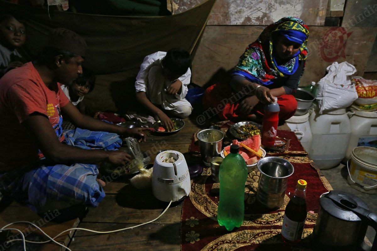 Jafar breaks fasting (roza) with his family | Photo: Manisha Mondal | ThePrint