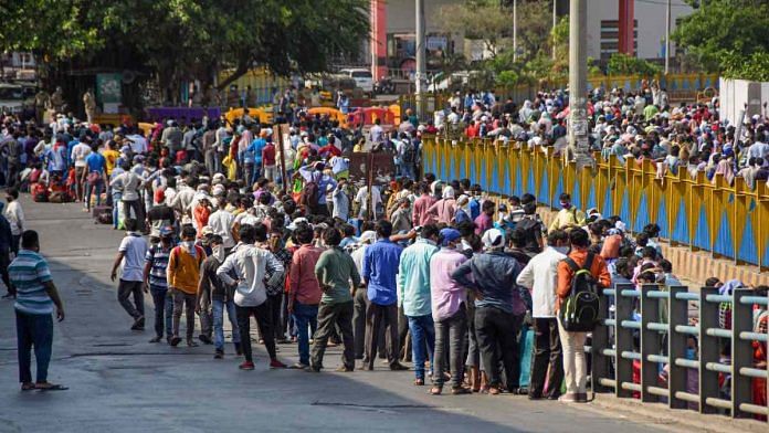 File photo of migrants at Bandra terminus in Mumbai | PTI