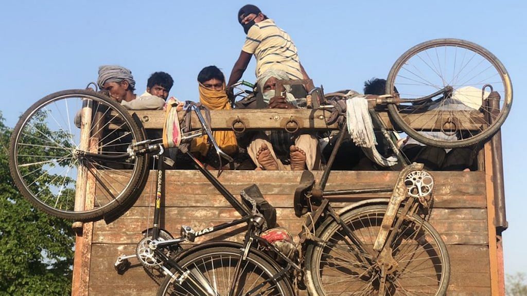 Migrant workers huddle on trucks to get home, Gorakhpur, Uttar Pradesh | Jyoti Yadav | ThePrint
