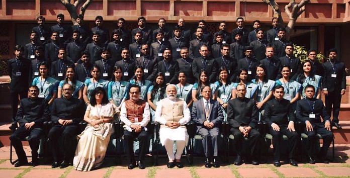 PM Narendra Modi with 70th batch of IRS officers | Facebook/itaxirs
