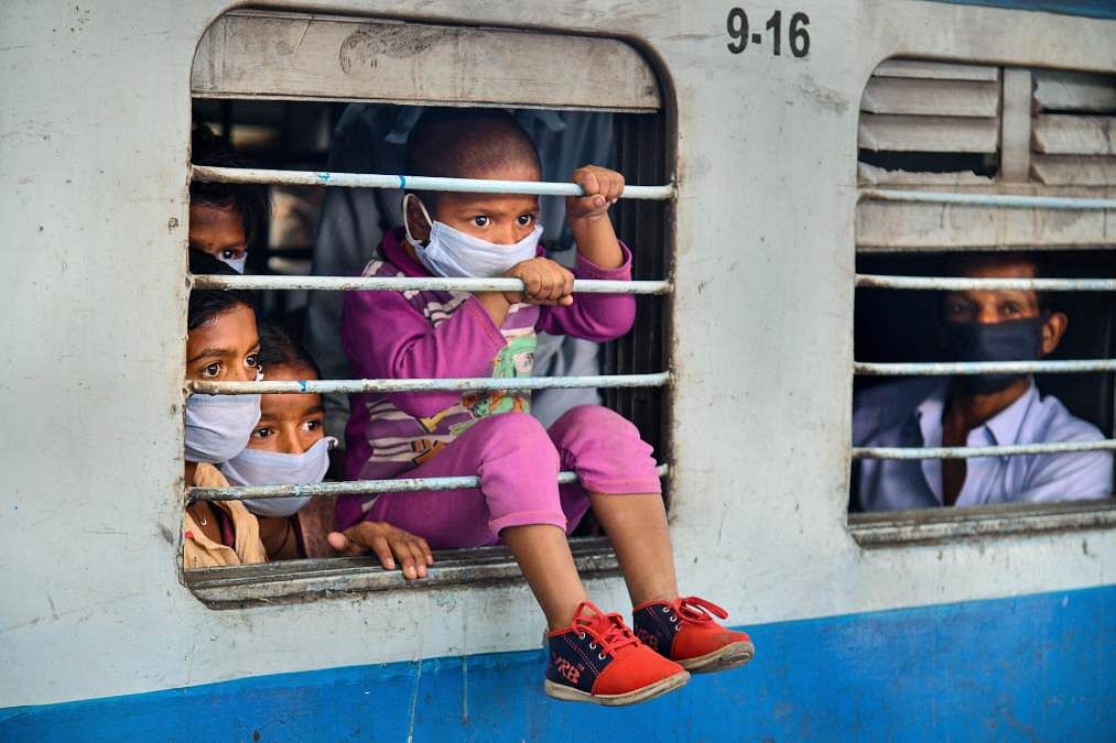 Migrants leave for Bihar from Uttarakhand | Representational image | PTI