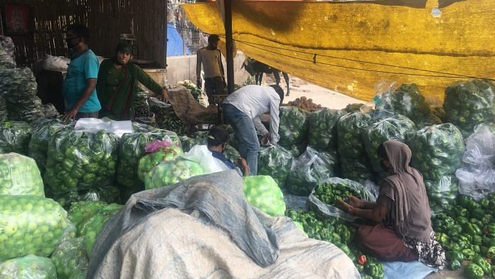 Vendors selling vegetables at Azadpur Mandi in New Delhi. | Photo: Sravasti Dasgupta/ThePrint