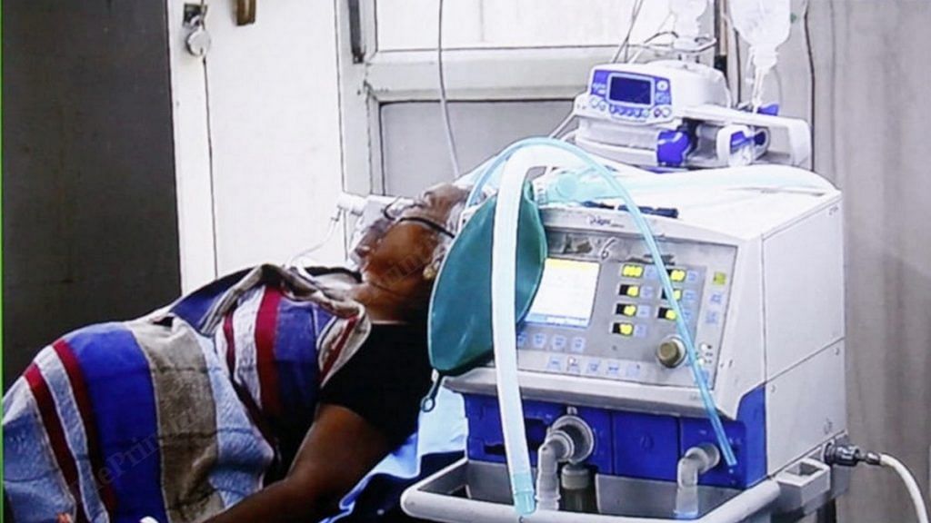 A patient on ventilator at the SN Medical College in Agra | Praveen Jain | ThePrint